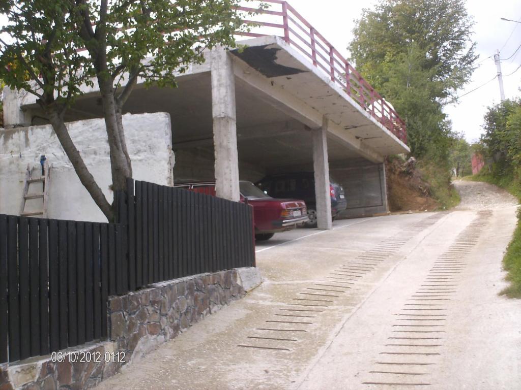 Pension Cote D'Amour Moieciu de Jos Luaran gambar